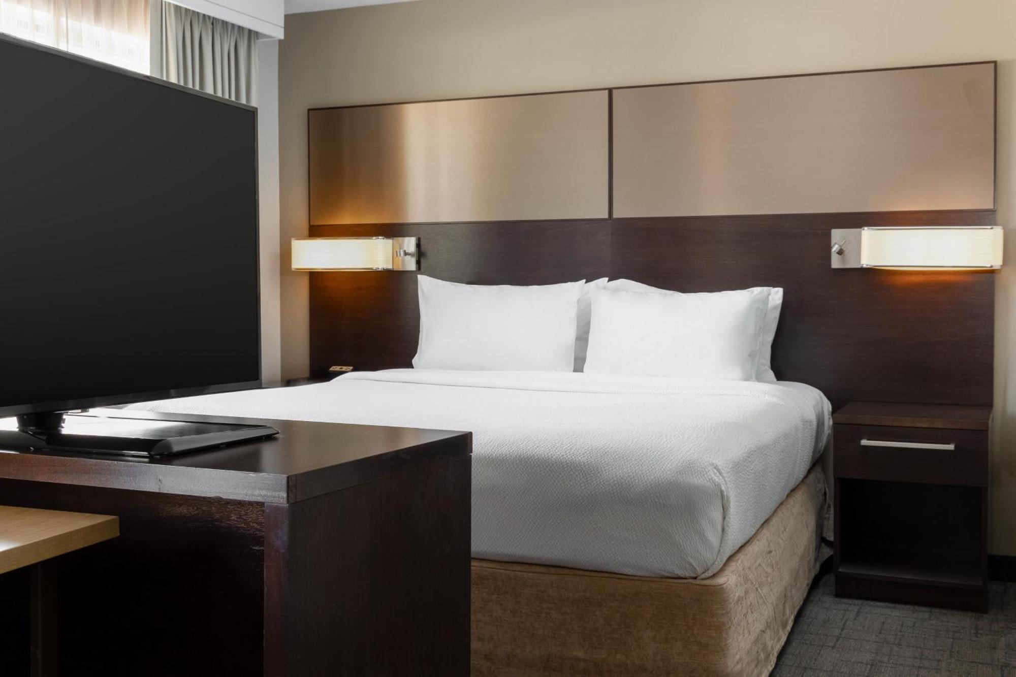 Hotel By Marriott Youngstown Warren/niles Niles